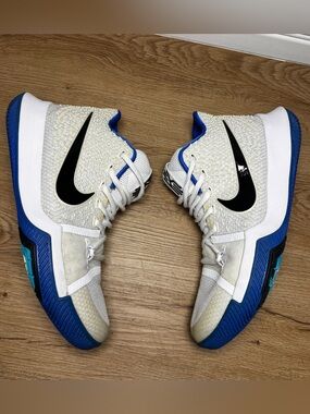 RARE size 8 Nike Kyrie 3 Duke Hyper Cobalt Blue Men's Shoes 852395-102 2016